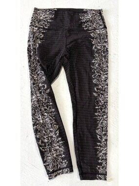 Lululemon Black White Floral Lace High Rise Full Length Leggings Women's Sz 12